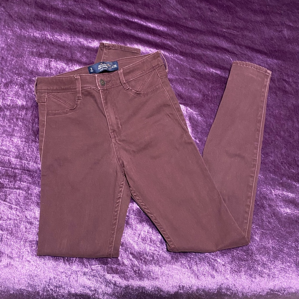 Hollister Maroon Corduroy High Rise Jeggings, size 26